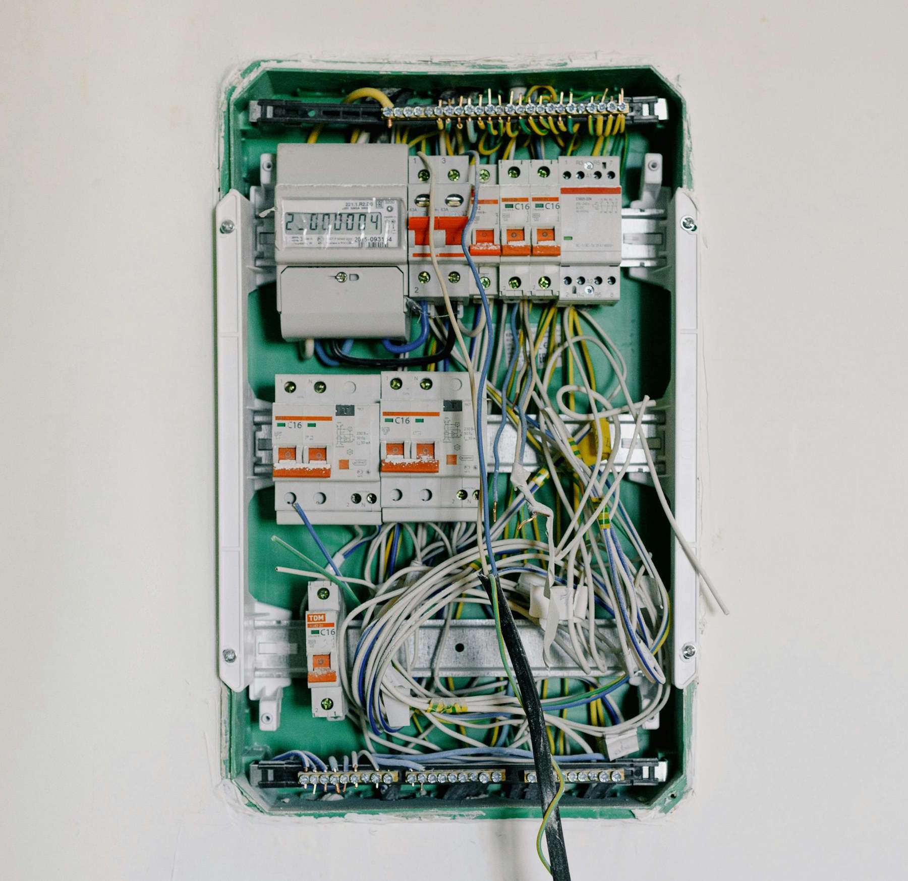 DIM Electric DIM Electric